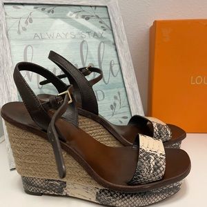 Wedge sandals